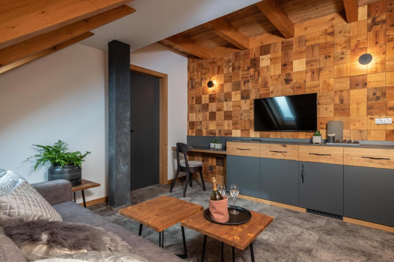 Hotel Kralovka Bedřichov Eksteriør bilde